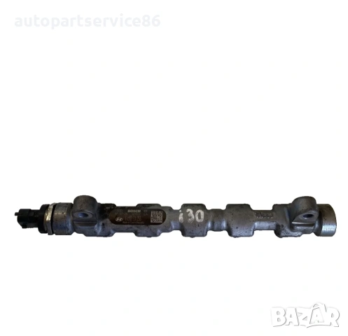 Горивна рейка за Hyundai i30 1.6 Crdi (2010) 0445214181
