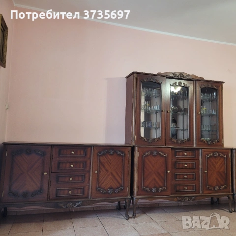 Масивна секция с 5 елеманта.