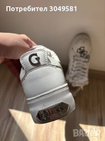 Оригинални маратонки guess, снимка 3 - Дамски ежедневни обувки - 54173961