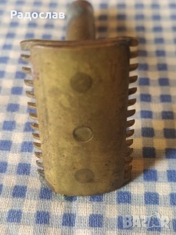 стара самобръсначка Gillette , снимка 2 - Мъжка козметика - 54646457