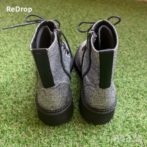 Дамски кубинки бели и сребристи, без марка, снимка 15 - Дамски боти - 54090581