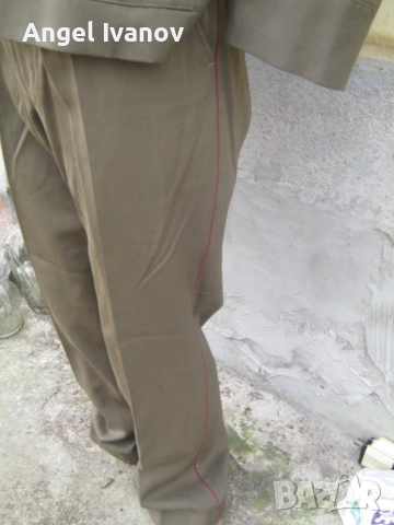 Офицерска униформа от соца, снимка 8 - Антикварни и старинни предмети - 54180933