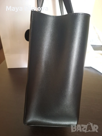 Furla Чанта 'Tote' Divide Nero M, снимка 6 - Чанти - 54721089