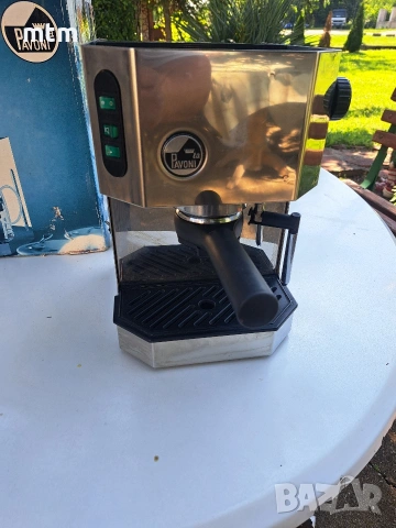 кафе машина La pavoni