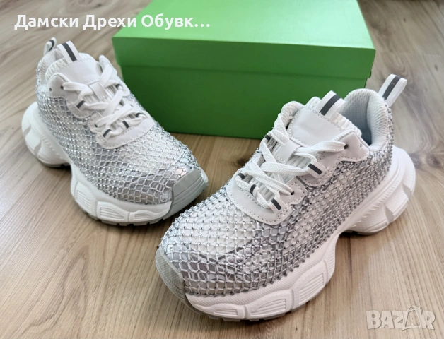Дамски бели маратонки с камъни , снимка 9 - Маратонки - 55144653