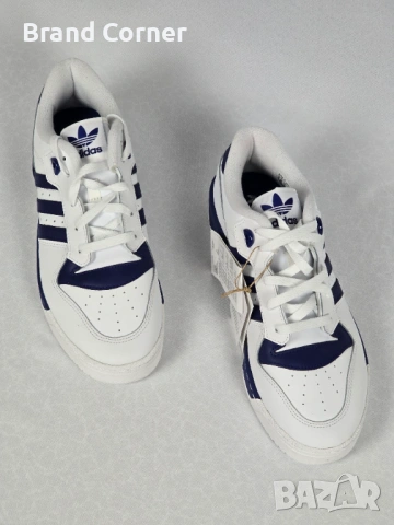 Чисто нови adidas Originals Rivalry Low (Бели/Тъмносини) – Естествена кожа -рст 42 2/3, снимка 2 - Маратонки - 54280363