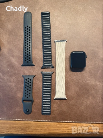 Apple Watch SE (1-во поколение) 44mm GPS + Оригинални Apple каишки, снимка 2 - Смарт часовници - 55235014