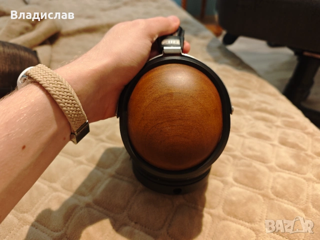 Аудиофилски слушалки FiiO FT1 (Като нови, пълен комплект), снимка 2 - Слушалки и портативни колонки - 54495785