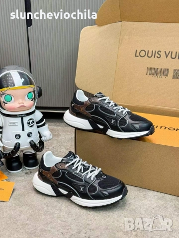 Обувки Louis vuitton run away sneakers, снимка 7 - Маратонки - 54124321