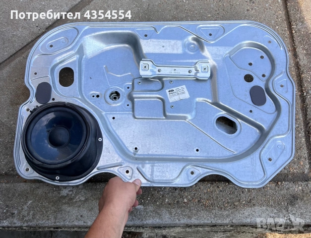 Метална кора със стъклоповдигач и говорител (предна дясна) Ford Focus Mk2
