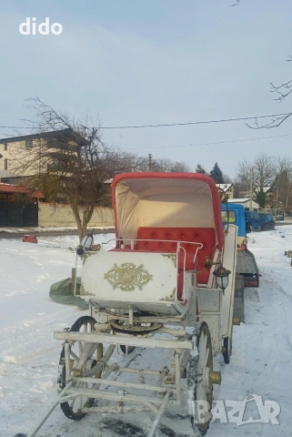 Продава се луксозн бял фойтон , снимка 3 - Антикварни и старинни предмети - 55084536