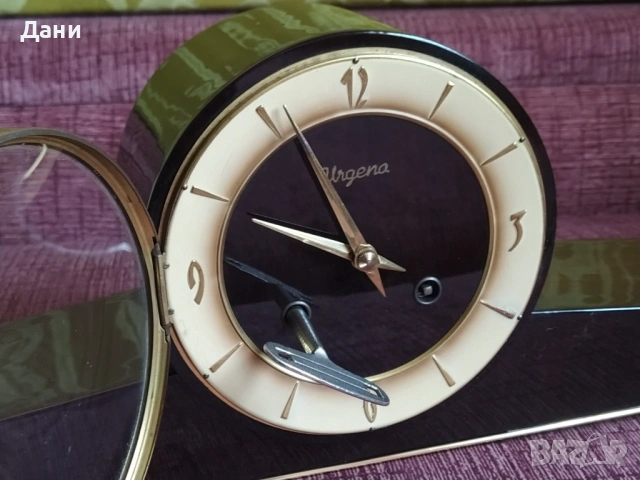 Каминен (настолен) механичен часовник ”URGENA”