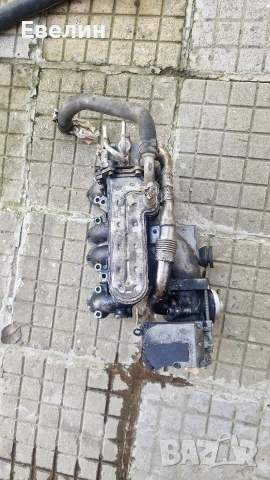 EGR охладител VW Touran 2006г, снимка 2 - Части - 55078483