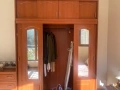 Продавам спален комплект мебели състоящ се от 5 части. Отлично състояние., снимка 3