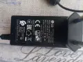 Захранване адаптер lG 19v,1.7A, снимка 1