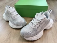 Дамски бели маратонки с камъни , снимка 9