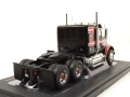 Freightliner FLC 120 64 T влекач 1977 - мащаб 1:43 на IXO Models моделът е нов в PVC дисплей-кейс, снимка 2