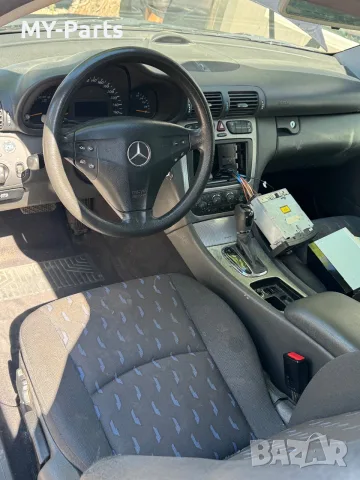Мерцедес C200 компресор, снимка 4 - Автомобили и джипове - 55682561