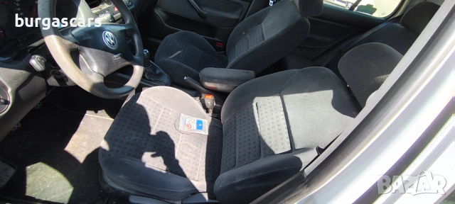VW Golf 4 1.6-105к.с. AUS бензин на части, снимка 10 - Автомобили и джипове - 54679877