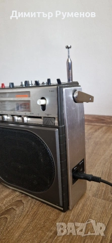 Радиокасетофон Aiwa TPR - 300A, снимка 3 - Радиокасетофони, транзистори - 54449547