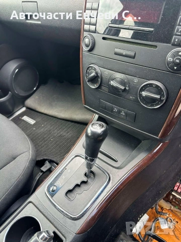 Mercedes A170 2007г. автомат, снимка 6 - Автомобили и джипове - 54397418