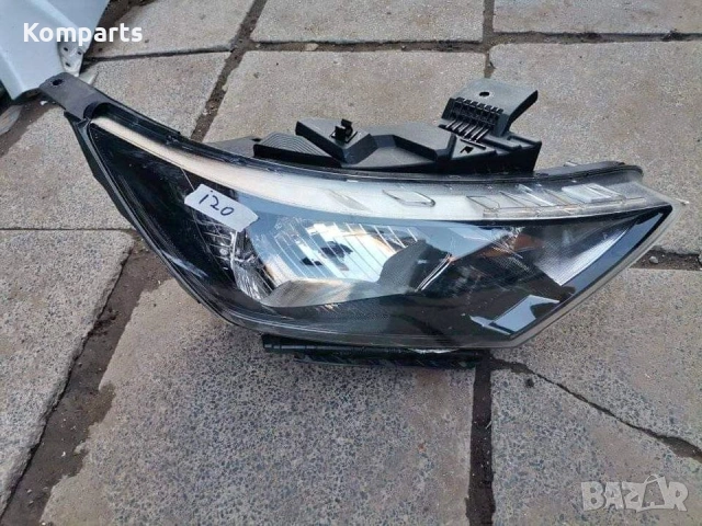 Oригинален десен фар за hyundai i20 92102 -Q0000  2020 година, снимка 2 - Аксесоари и консумативи - 54639528