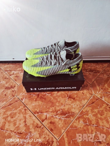 Футболни обувки/бутонки Under Armour - нови ОРИГИНАЛНИ  № 40 