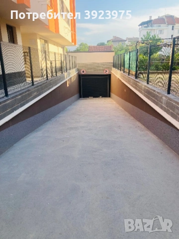 Паркомясто , снимка 3 - Гаражи и паркоместа - 54115231