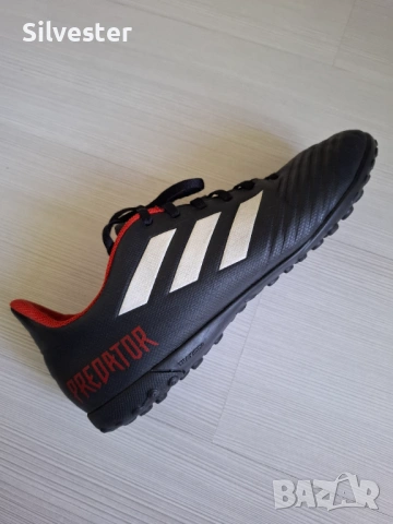 Черни футболни обувки / стоножки Адидас/ Adidas PREDATOR Traxion, номер 45.5, снимка 5 - Футбол - 54568512