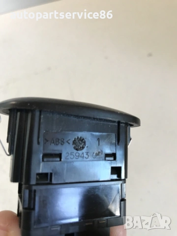 Бутон за стъклоповдигач за Citroen C3 Pluriel (2006) 2594302 LHD, снимка 2 - Части - 54537930