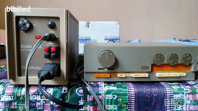 Усилватели QUAD 405-2,303;предусилватели QUAD 33 и 34 2бр., снимка 4 - Ресийвъри, усилватели, смесителни пултове - 54912360