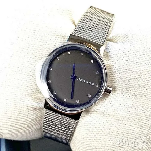 Skagen SKW2667 Freja Crystal Accent Mesh Strap, снимка 6 - Дамски - 55351012