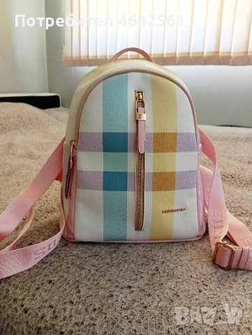Дамска раница 