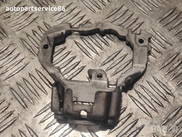 Държач за камера на предното стъкло за Volvo XC60 2.4 TDI (2011) 30796547 OEM