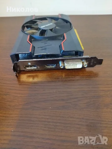 Продавам видео карта Sapphire Pulse RX550 2GB DDR5, снимка 2 - Видеокарти - 55609757