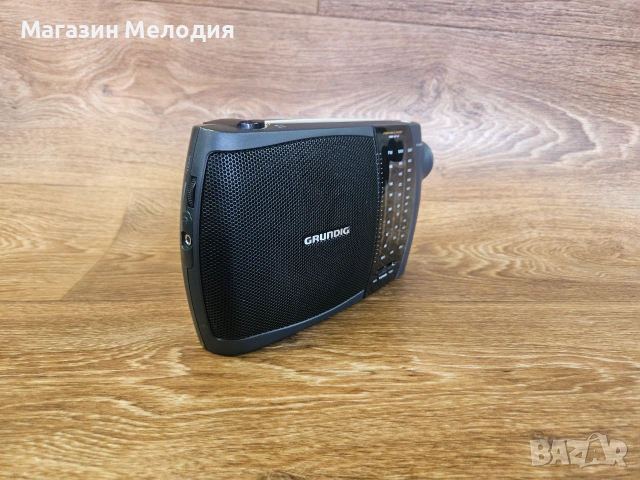 Ретро радио Grundig Prima Boy 80 – Немско качество и кристален звук (Отлично!), снимка 7 - Радиокасетофони, транзистори - 55086064
