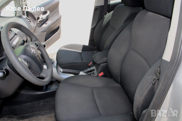 Toyota Auris II 1.6 (132 кс) + ГАЗОВ  ИНЖЕКЦИОН 2013 август, снимка 12 - Автомобили и джипове - 54730145