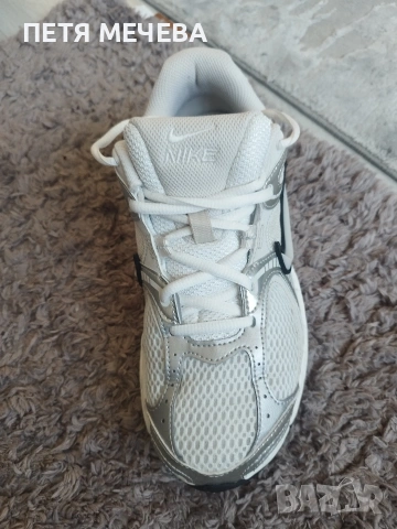Оригинални дамски маратонки NIKE , снимка 6 - Маратонки - 54404781