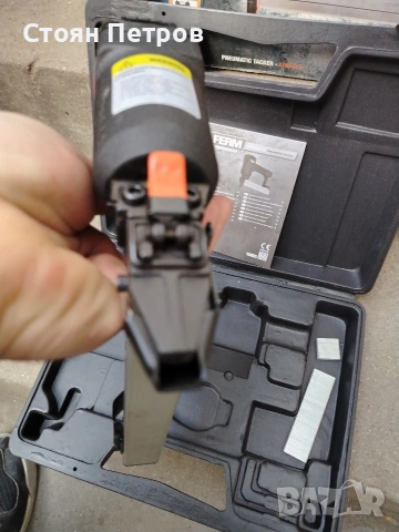 Пневматичен такер Нов, снимка 6 - Такери - 54170384