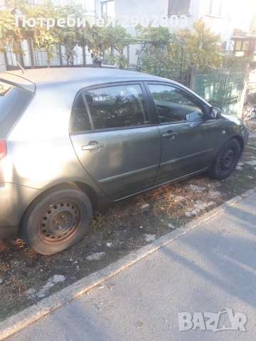 Toyota Corolla 1.6 Facelift, снимка 5 - Автомобили и джипове - 54134431