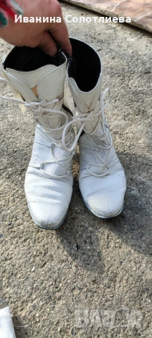 Продавам обувки и ботуши естествена и изкуствена кожа