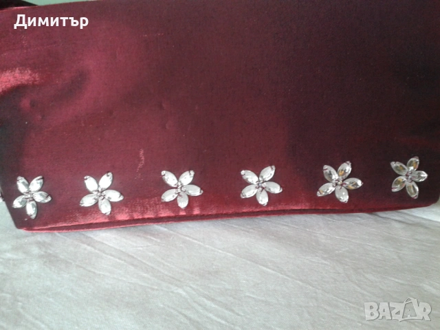 Елегантна дамска чанта във вишнев цвят, снимка 3 - Чанти - 54248487
