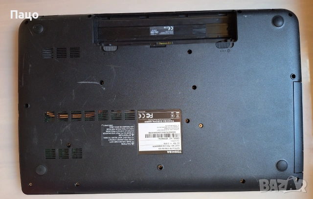 Toshiba Satellite C70D-B-10X/17.3 Inch Glossy LED Display  HD+ Scree, снимка 15 - Лаптопи за дома - 55242262