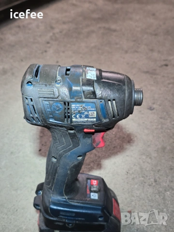 Bosch GDR 18V-200C импакт, снимка 3 - Винтоверти - 54810062