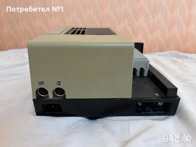Нов Ретро прожектор за диапозитиви Pentacon AV 100 auto, снимка 5 - Антикварни и старинни предмети - 55319734