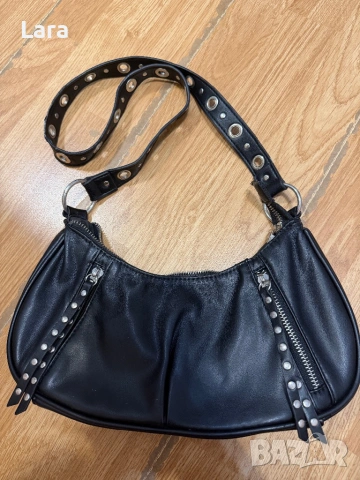 Дамска чанта на stradivarius