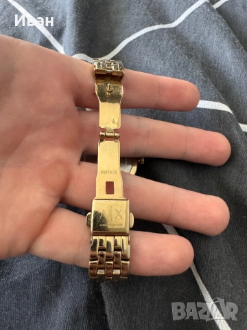 Armani Exchange часовник, снимка 4 - Дамски - 54710439