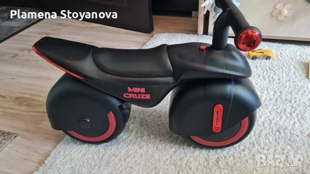 Мини баланс велосипед Mini Cruze черен