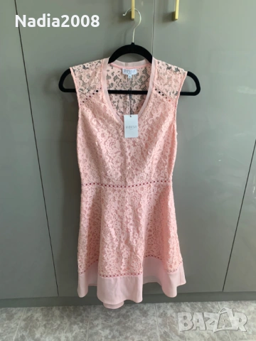 Продавам чисто нова рокля с етикет марка Claudie Pierlot 