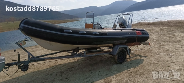 Риб лодка Lomak 4.57, снимка 9 - Водни спортове - 55069988